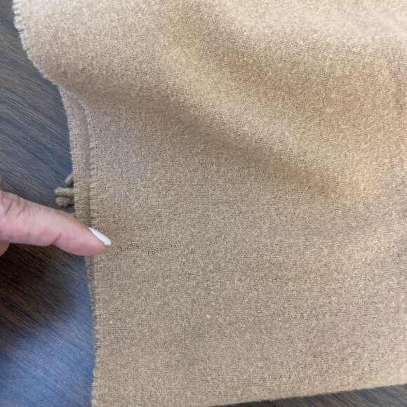 Fendi Camel Wool Fringed Scarf Fendi Logo Embroidered - Picture 8 of 10